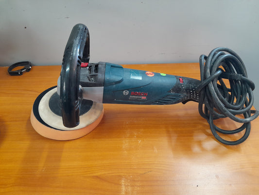 Bosch Polisher with corded design, designed for durability and efficiency in polishing tasks.