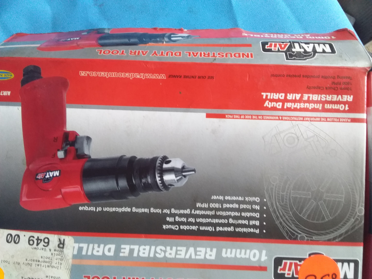 Packaging for MAT Air 10mm Reversible Air Drill with quick reverse lever and precision geared Jacobs chuck. Available at Die Skatkis.