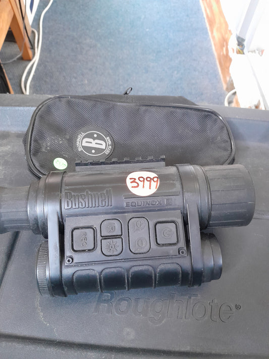 Secondhand Bushnell Equinox Z monocular, featuring digital night vision and infrared illuminator. Available for 3999 at Die Skatkis.