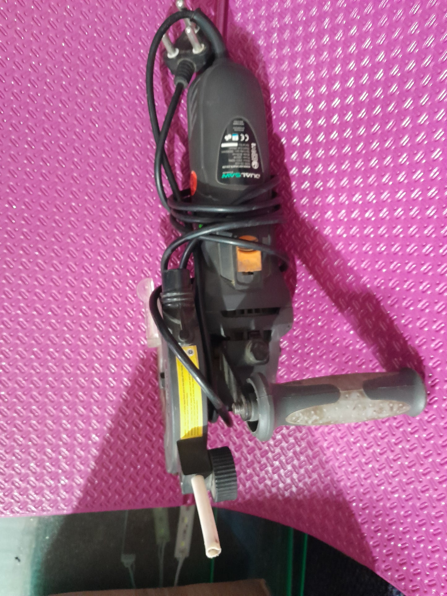 Top view of Dual Saw CS-450 electric circular saw showcasing its design and features.