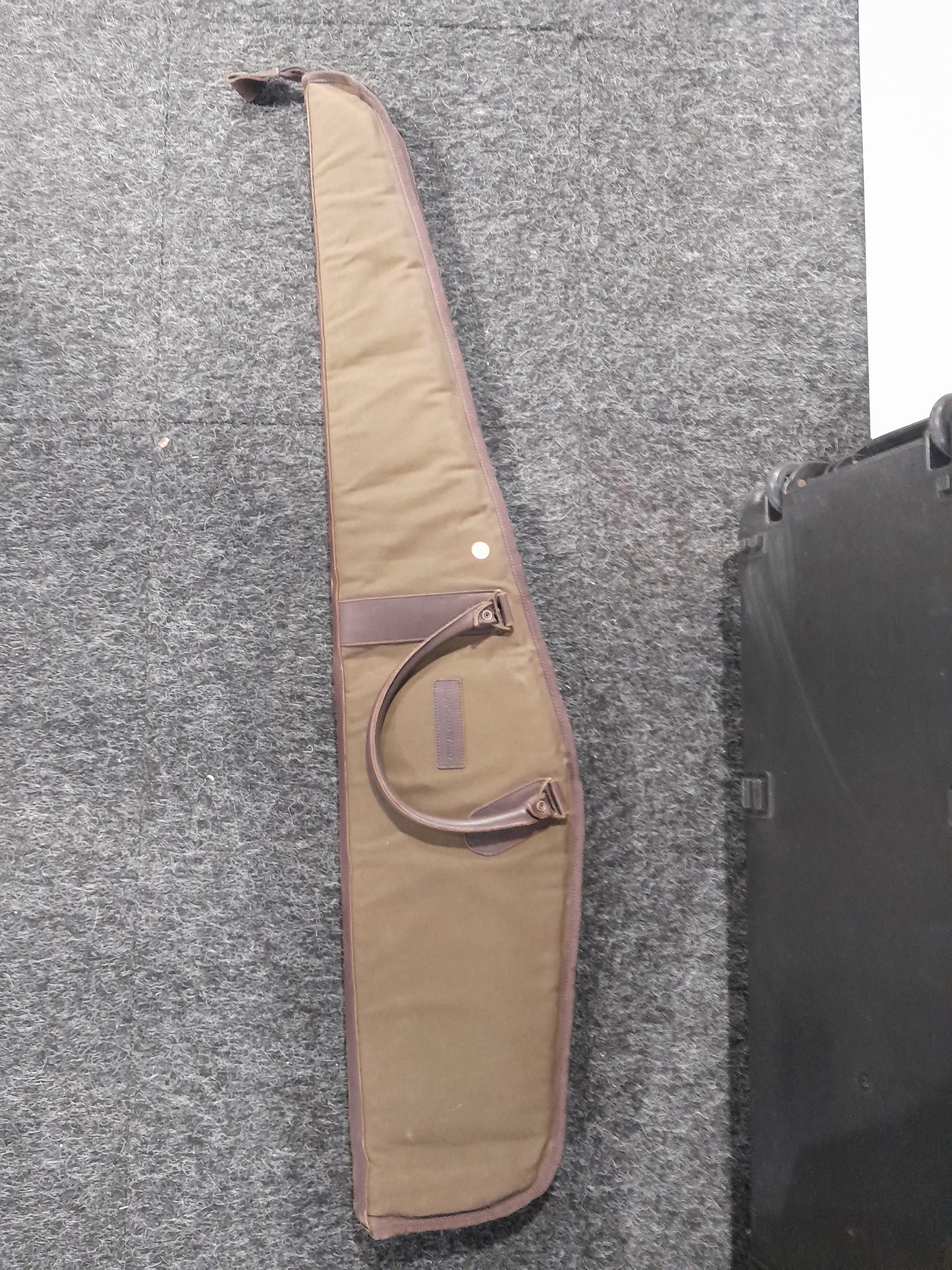 Close-up of the Roland Ward rifle bag, highlighting the quality canvas material and craftsmanship.