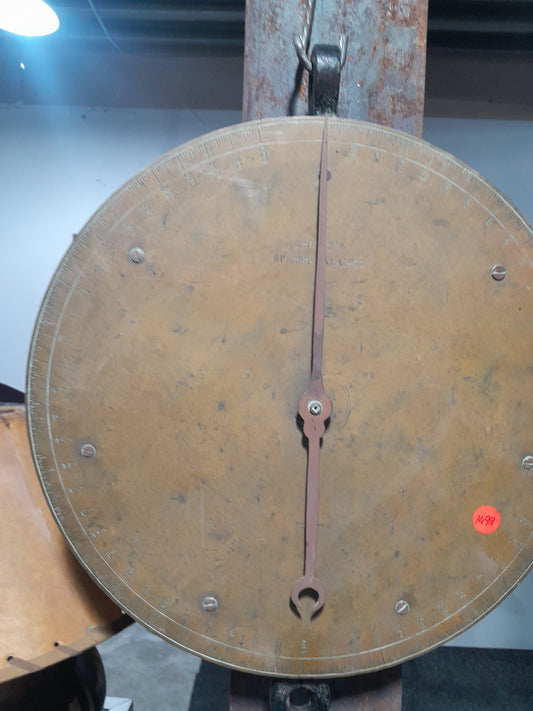 Vintage Salter spring balance scale showcasing its classic design and functionality.