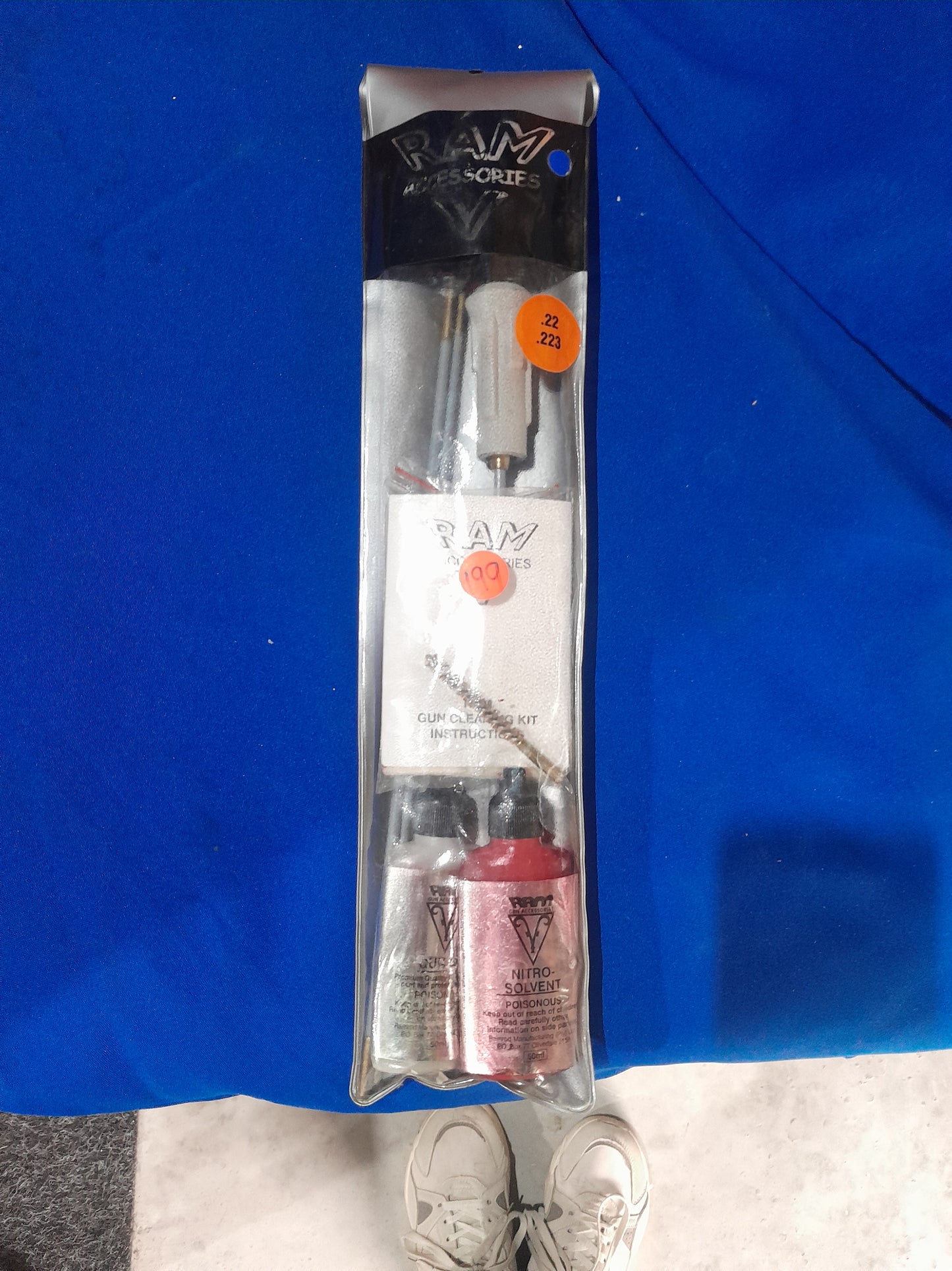Comprehensive .22mm rifle cleaning kit by Ram, includes brushes and cleaning solutions.