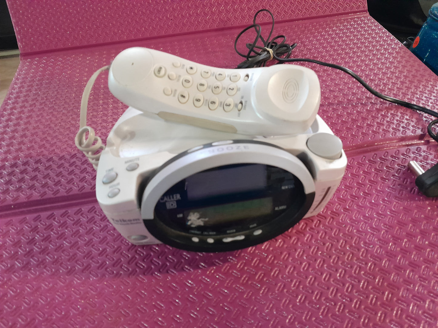 Telkom alarm clock radio and phone combo showcasing Caller ID and easy-to-use controls.