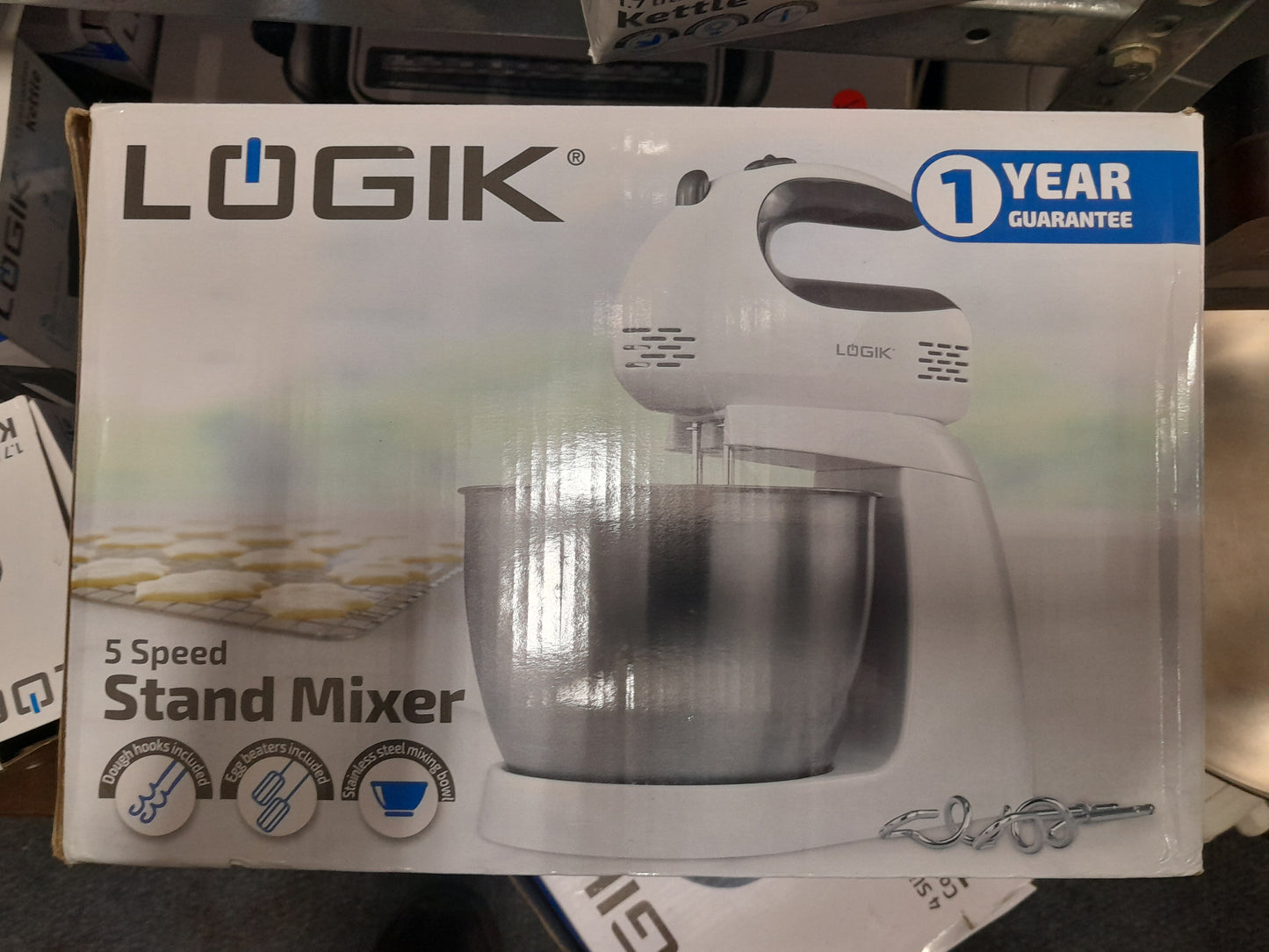 Stainless steel mixing bowl of Logik 5 Speed Stand Mixer with 3-liter capacity.