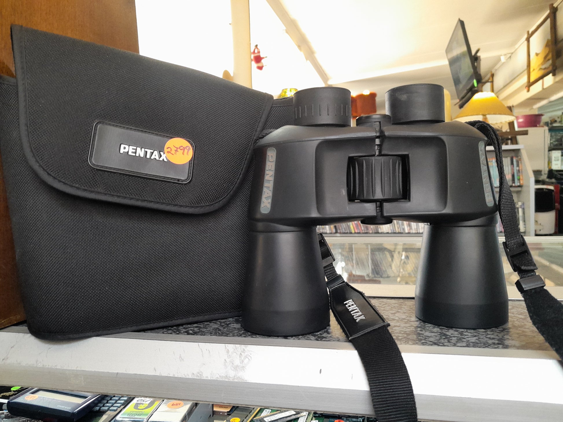 Pentax XCP 16x50 binoculars in excellent condition with a carrying case, available at Die Skatkis secondhand store.