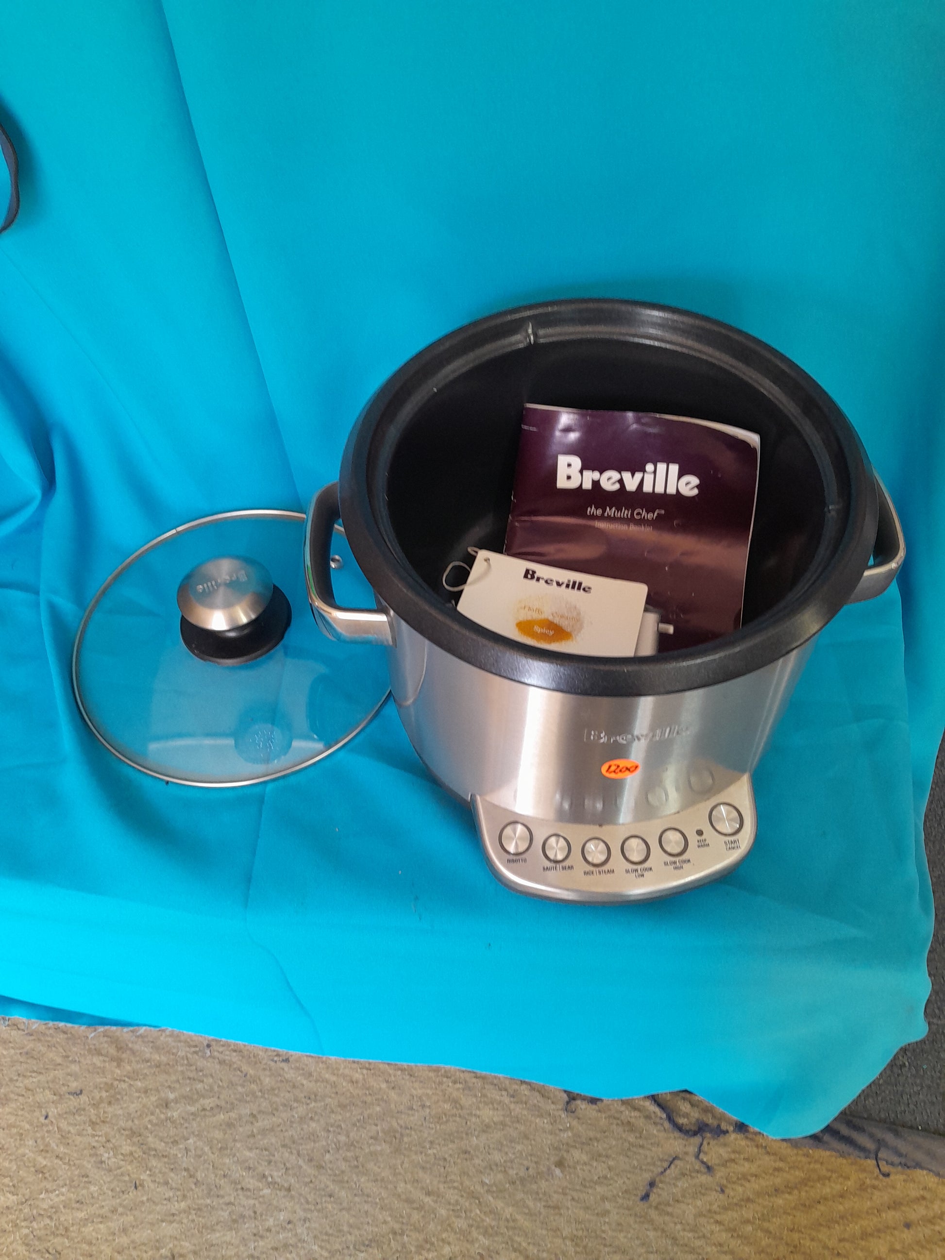 Breville Multi Chef BRC600, 3.7L capacity, rice cooker, slow cooker, and steamer, ideal for versatile cooking.