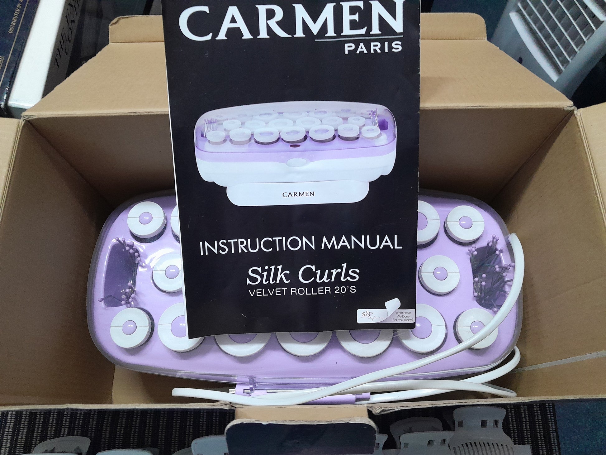 New Carmen Paris Silk Curls Velvet Roller Set with 20 Purple and White Rollers in Original Packaging