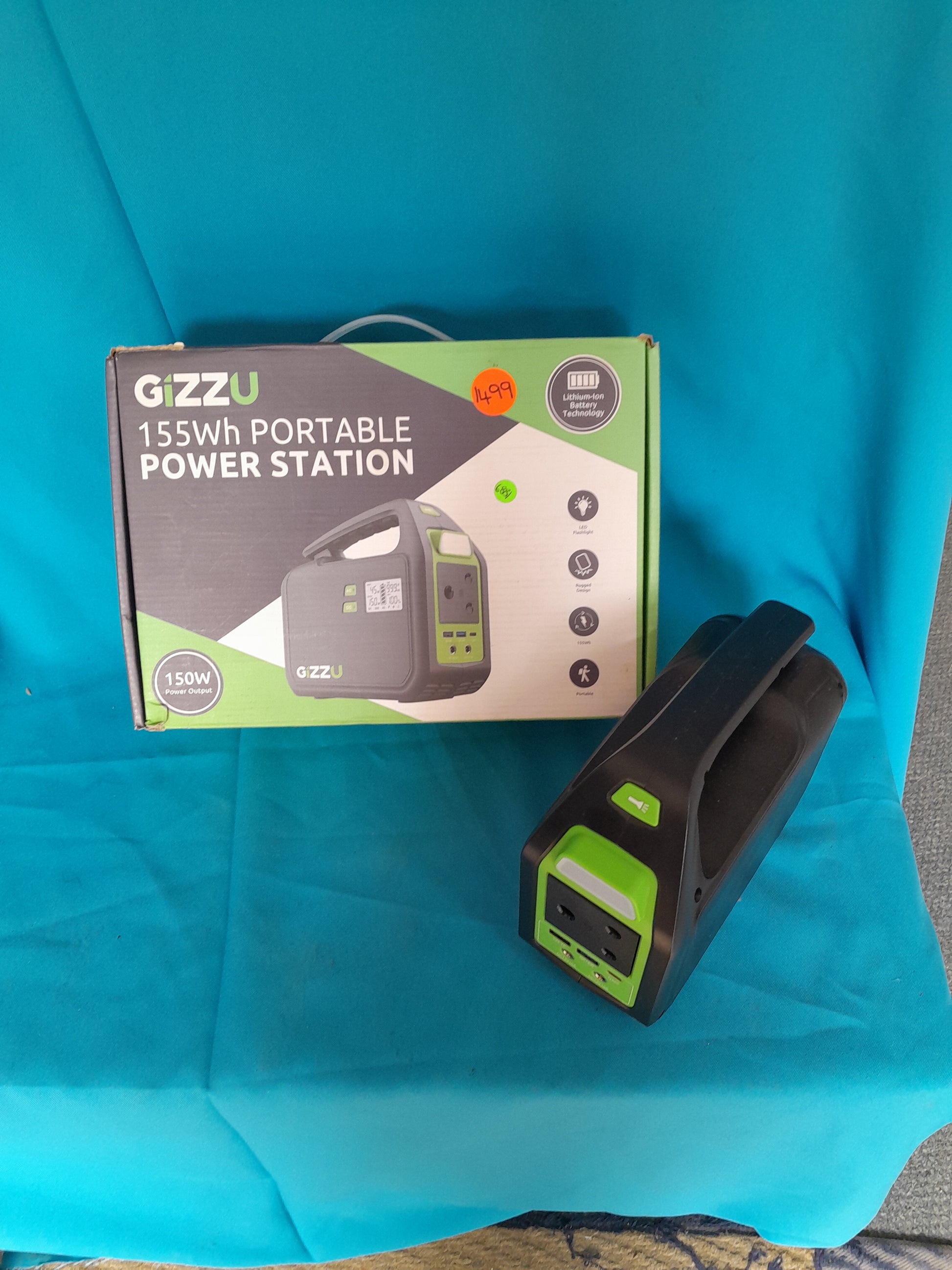 Gizzu 155Wh Portable Power Station with Lithium-Ion Battery technology, 150W output, ideal for small appliances and power outages. Available at Die Skatkis.