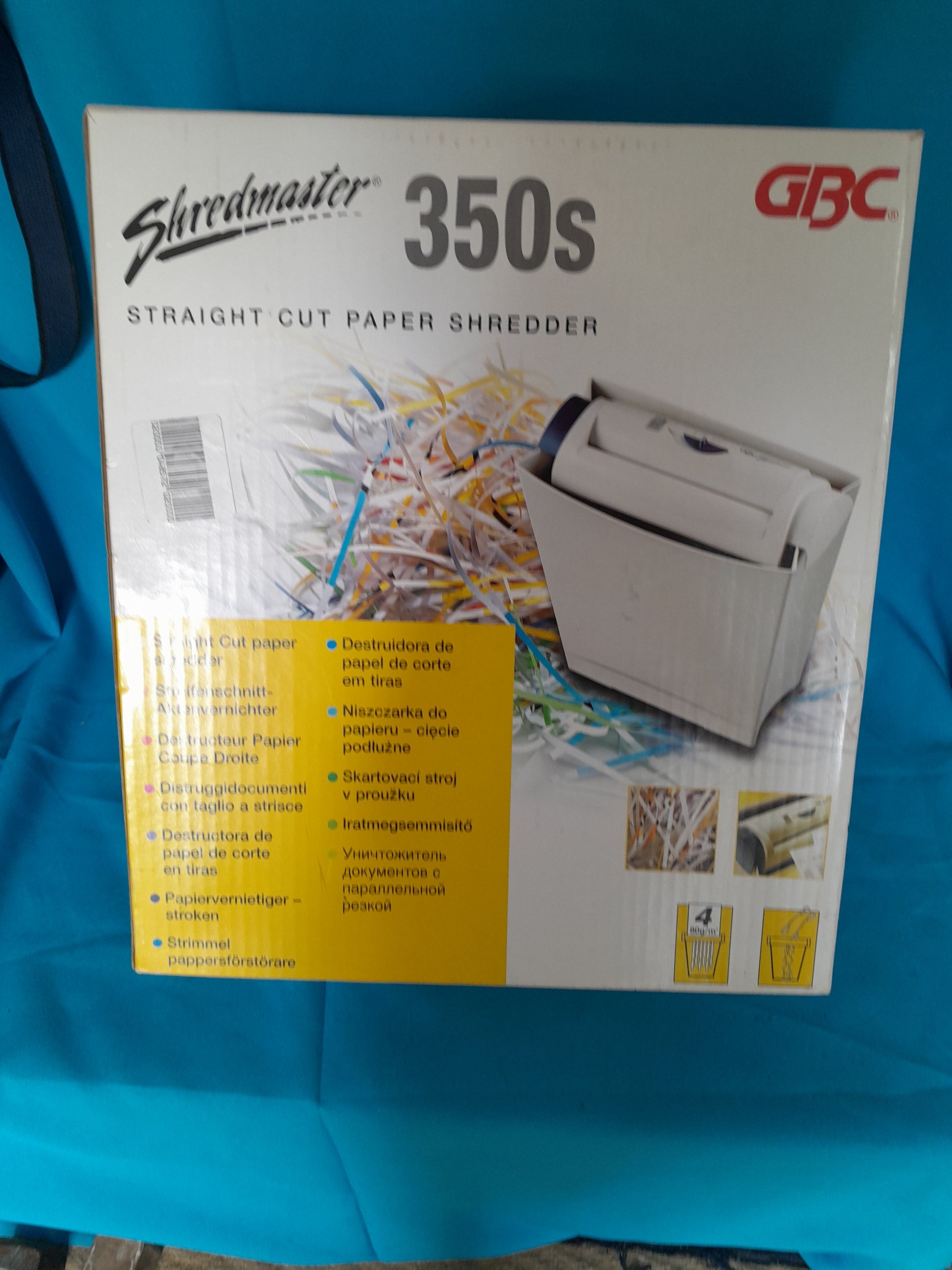 Secondhand GBC Shredmaster 350S shredder, straight cut, efficient shredding, and original packaging, at Die Skatkis.