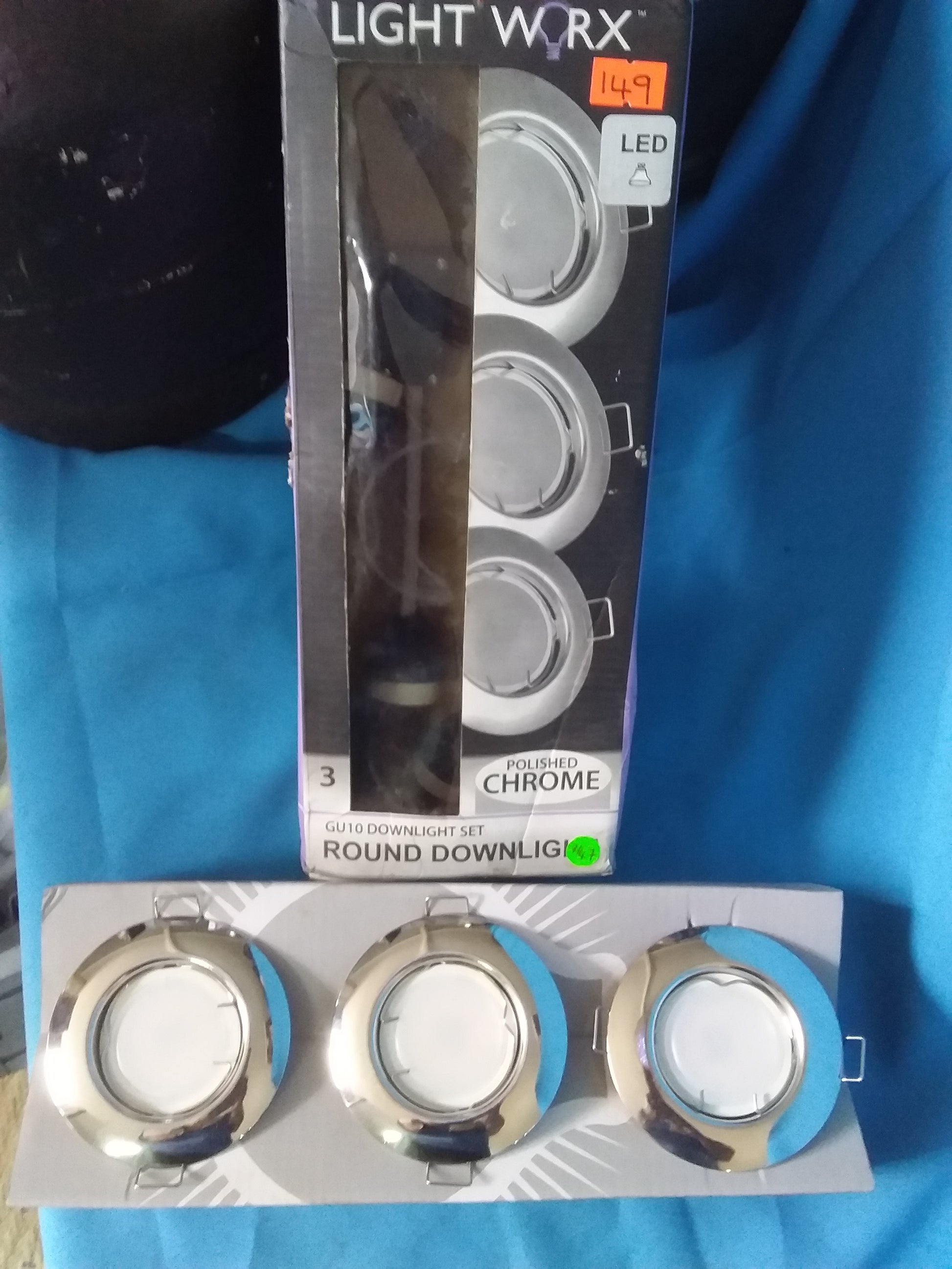 Light Worx GU10 downlighter set of 3 LED lights in polished chrome, 60mm hole size, available at Die Skatkis secondhand store.