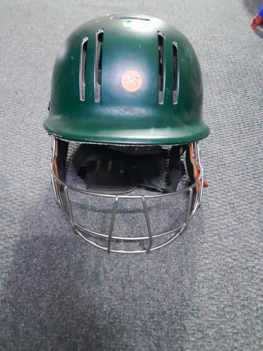 Secondhand green GM cricket helmet, offering great protection and comfort for cricket players.