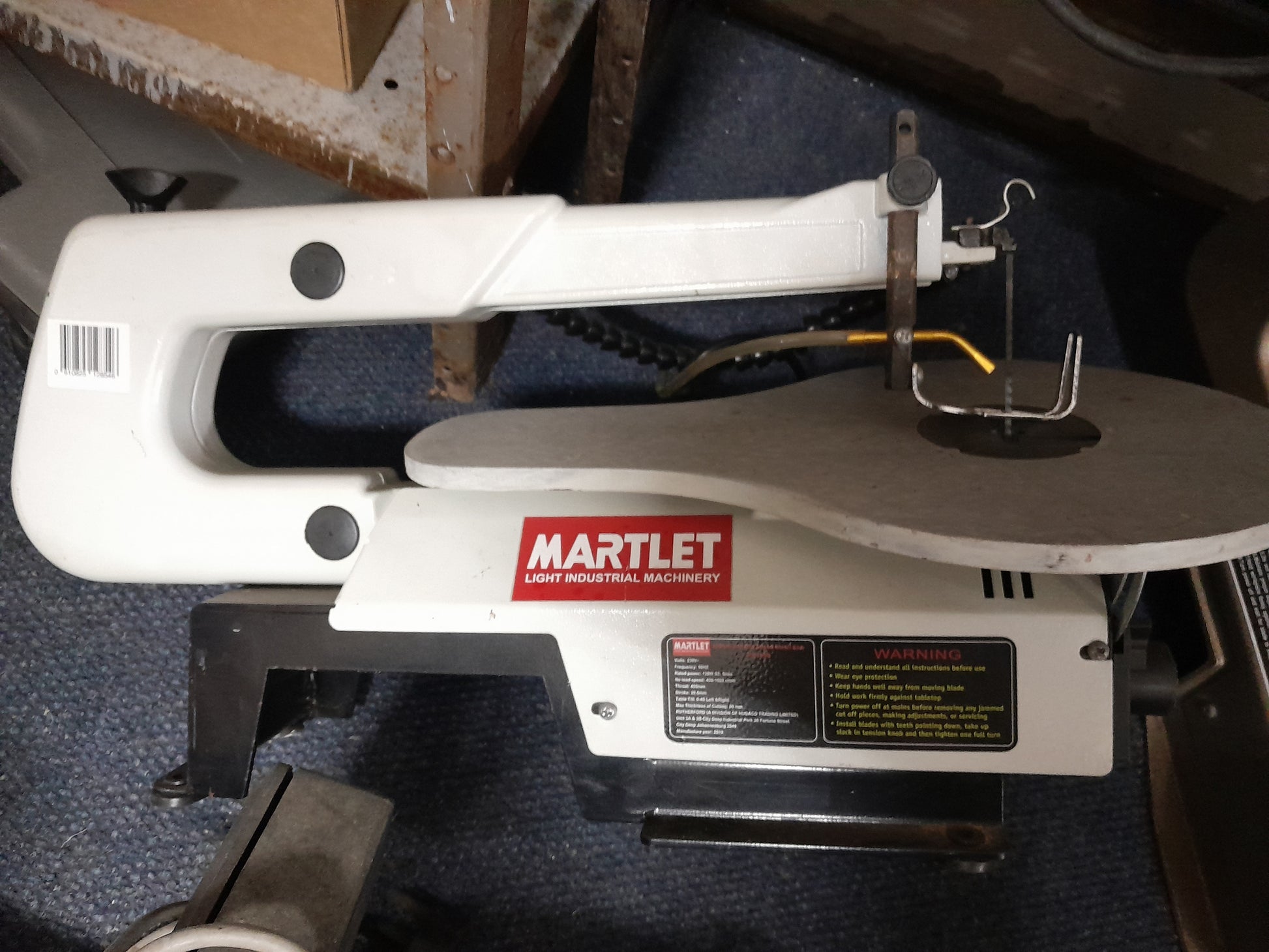 Martlet MM15SS scroll saw, designed for precision cutting with a maximum blade length of 127mm.