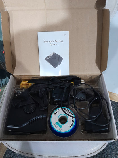 Secondhand electronic pet fencing system, effectively keeps your dog within your property.
