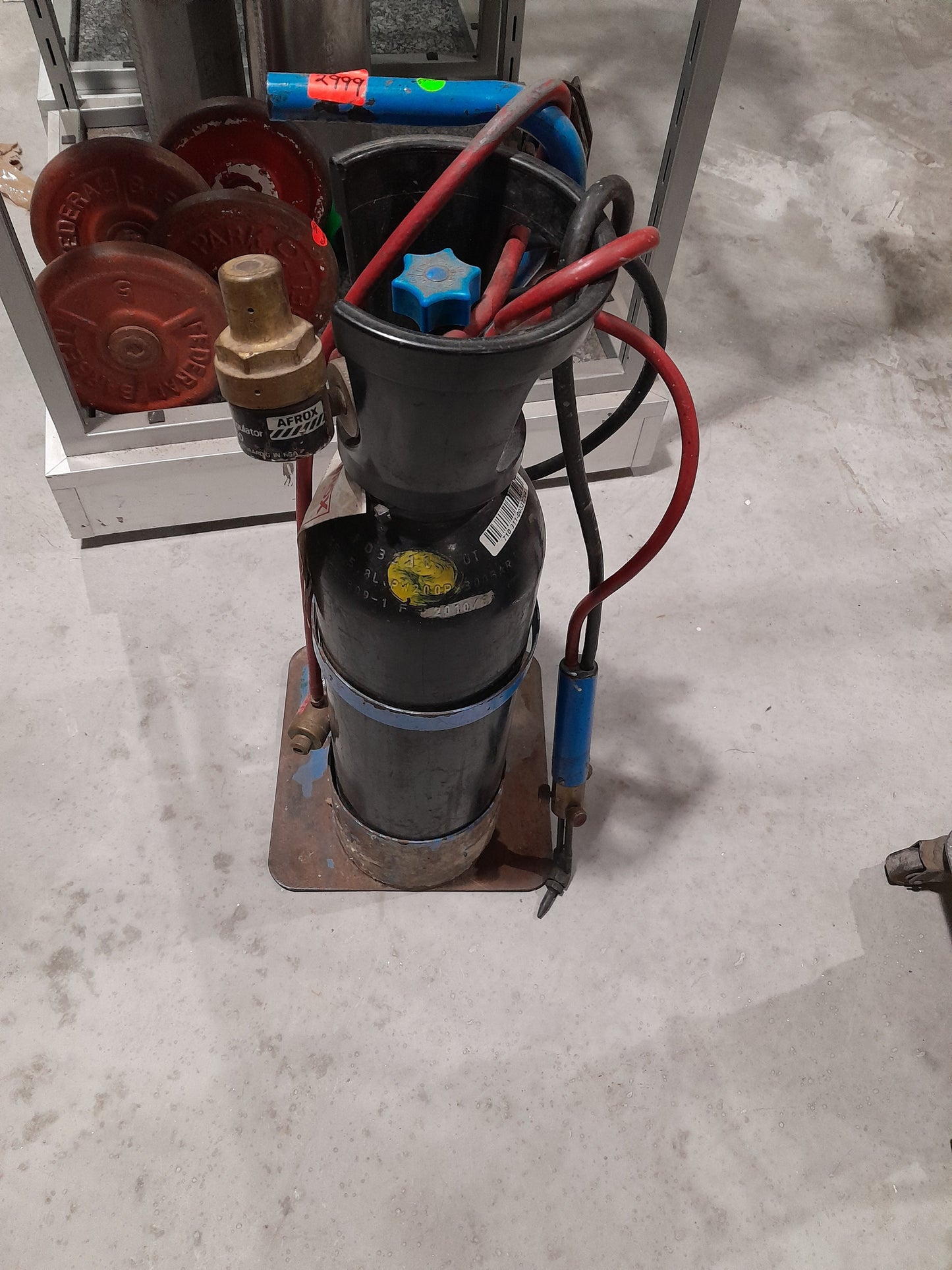 Affordable secondhand Afrox Portapak tool for sale, great for heating and welding needs.