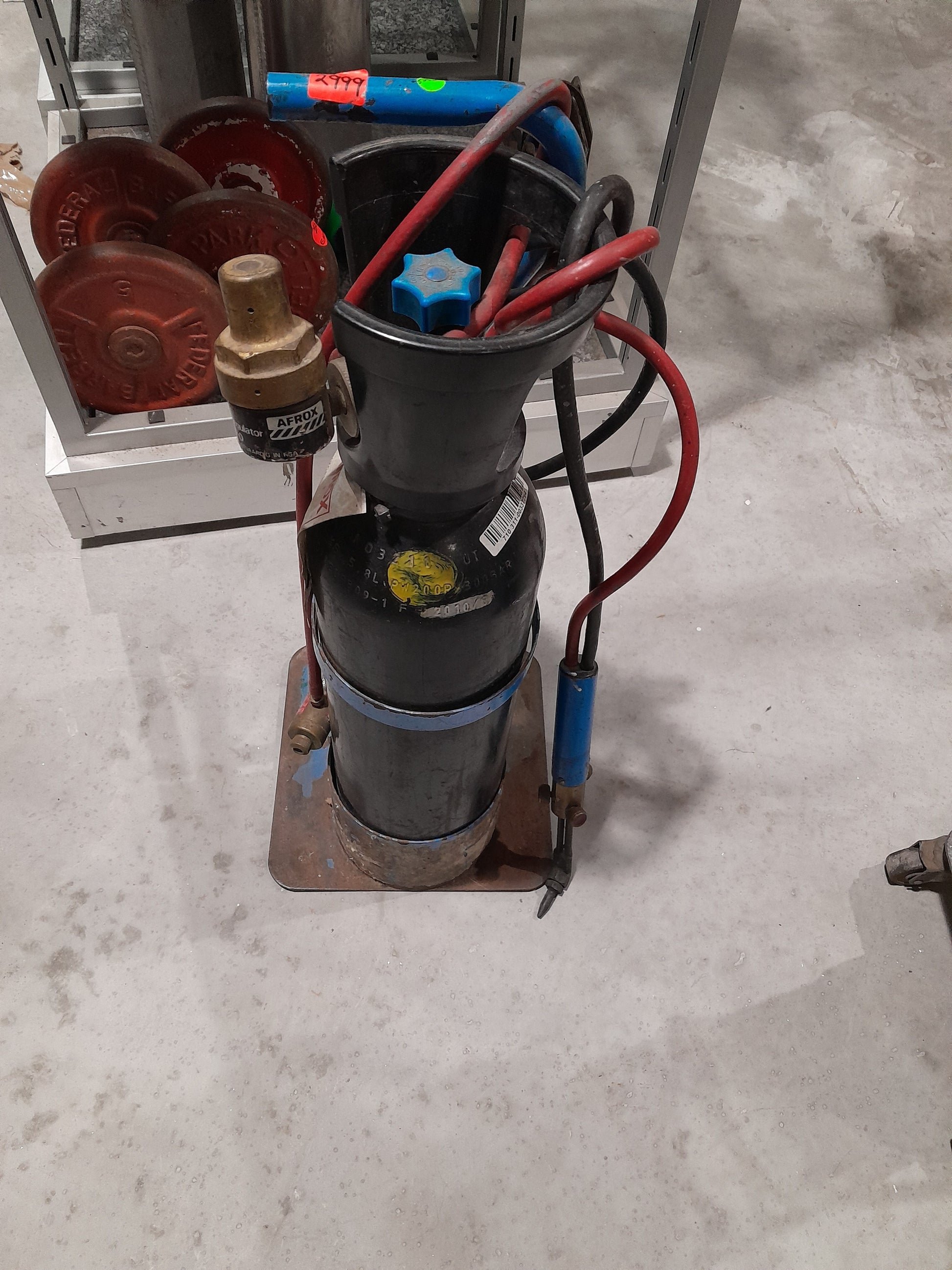 Affordable secondhand Afrox Portapak tool for sale, great for heating and welding needs.