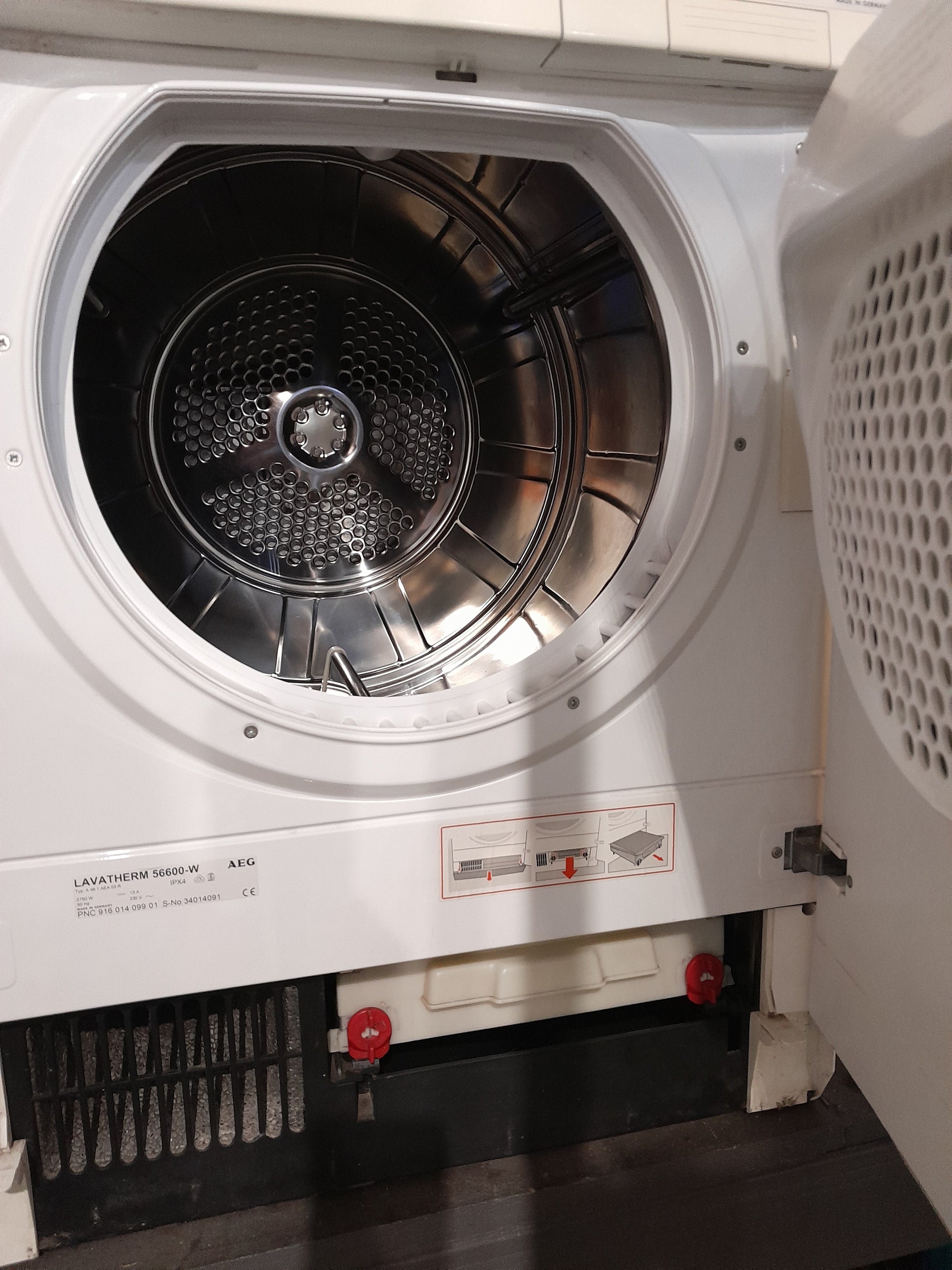 AEG Lavatherm 56600, a front-loading tumble dryer with various drying settings for convenience.