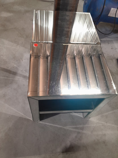 Stylish 2x mirror bedside table with a cracked mirror, perfect for any bedroom decor.