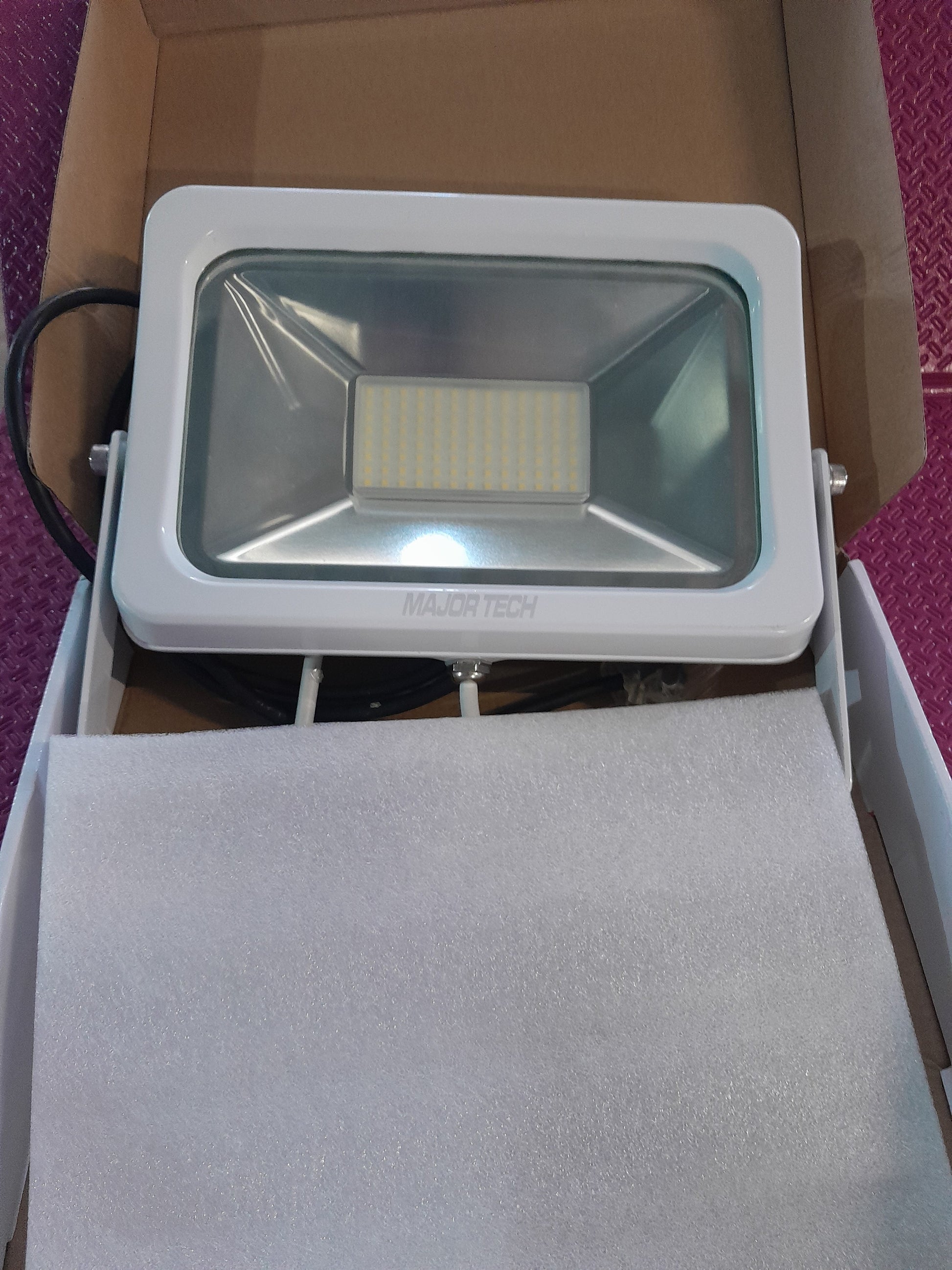 Major Tech 50W LED Floodlight with price tag, perfect for secondhand outdoor lighting solutions.