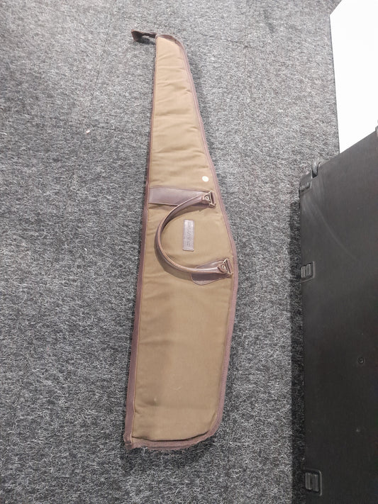 Roland Ward rifle bag made of durable canvas, 48-52 inches long, perfect for outdoor enthusiasts.