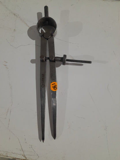 Groz 150mm spring divider caliper, ideal for precise measurements and marking in metalworking.