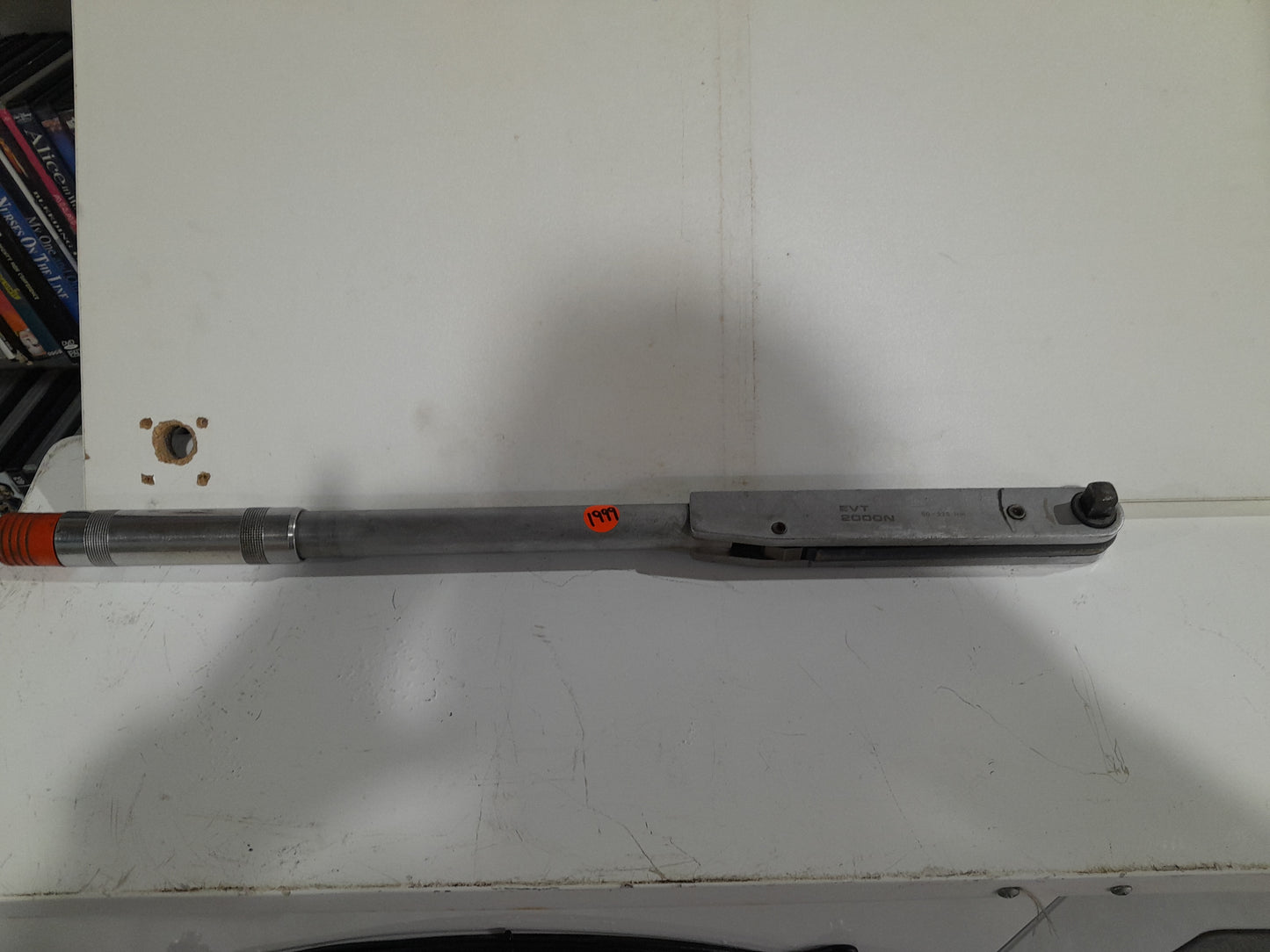 Britool EVT 2000N torque wrench, reliable tool for automotive and mechanical applications.