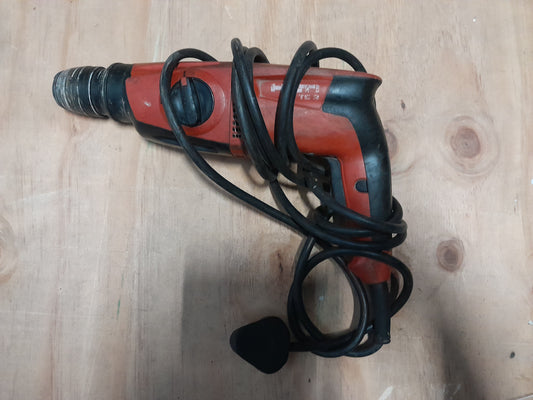 Hilti TE 2 rotary hammer drill, ideal for concrete and masonry, lightweight and powerful.