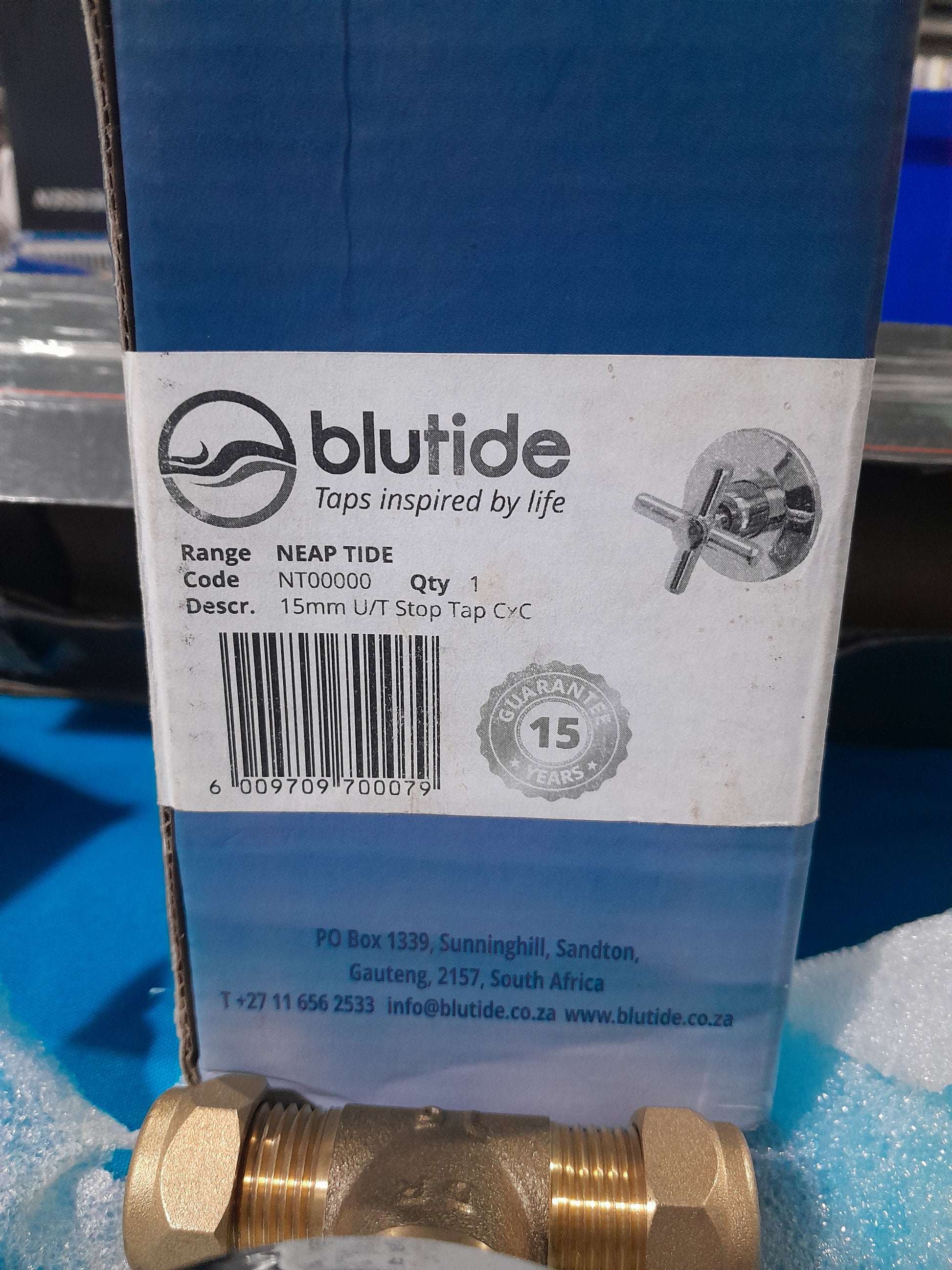 Durable Blutide Neap Tide 15mm stop tap, great for kitchen and bathroom use.