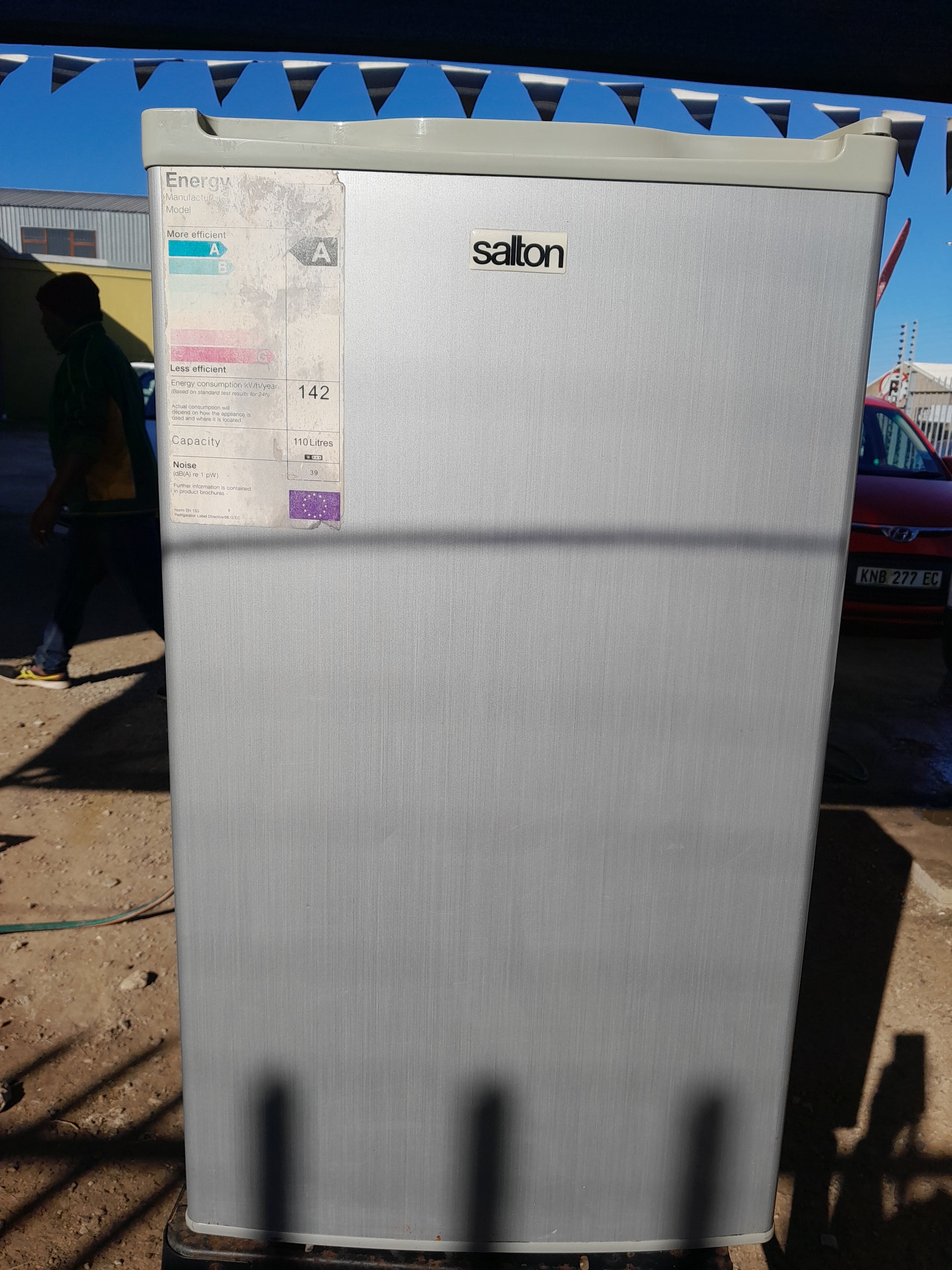 Front view of a Salton bar fridge, perfect for compact spaces and entertaining.